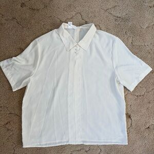 Women’s Large (14) White Short-Sleeve Dress Shirt with Embroidered Collar